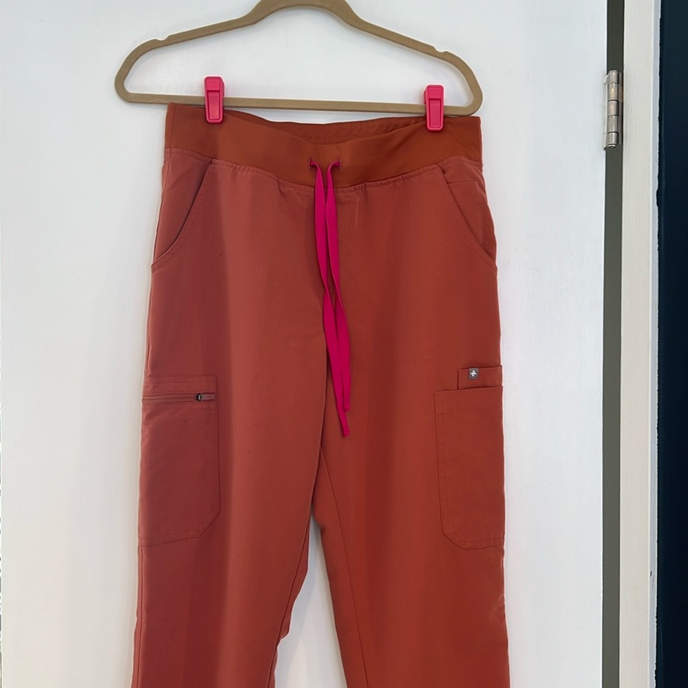 FIGS Women’s L Yola High Waisted Scrub pants